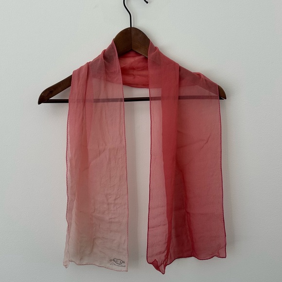 Vintage Oscar de la Renta Ombre Silk Chiffon Scarf - Excellent Condition - Picture 5 of 8